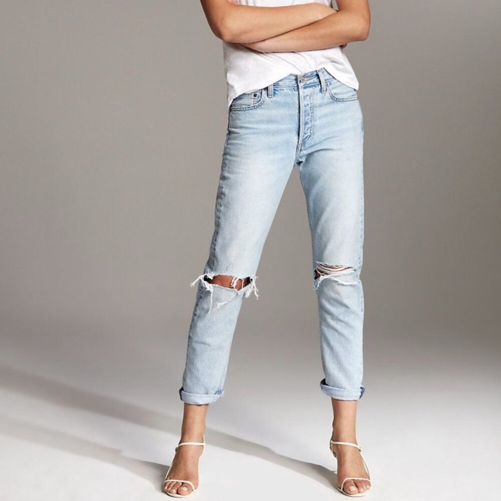 Aritzia Denim Forum Distressed Ex Boyfriend Denim Jeans